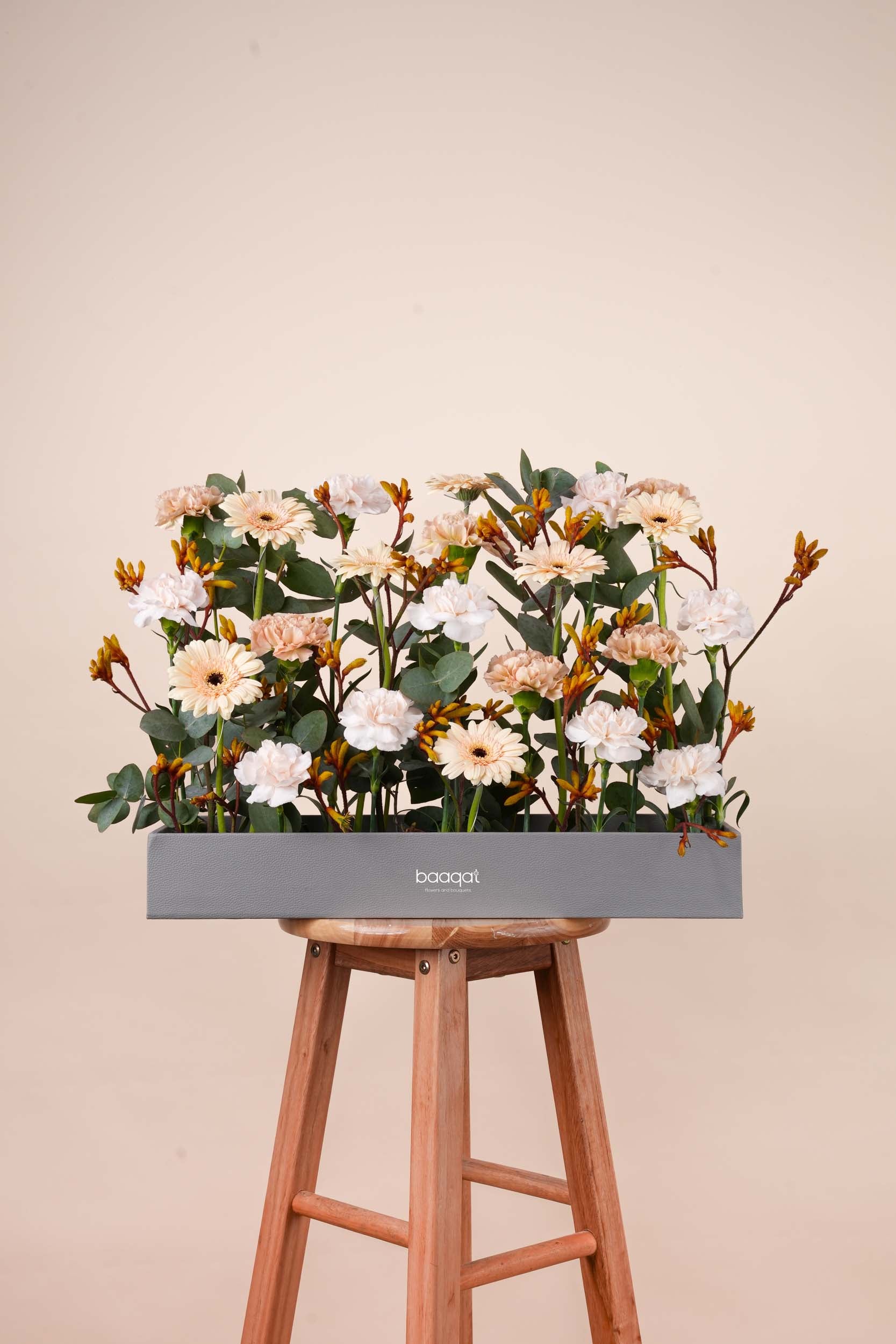 Golden Harmony Luxury Flower Tray
