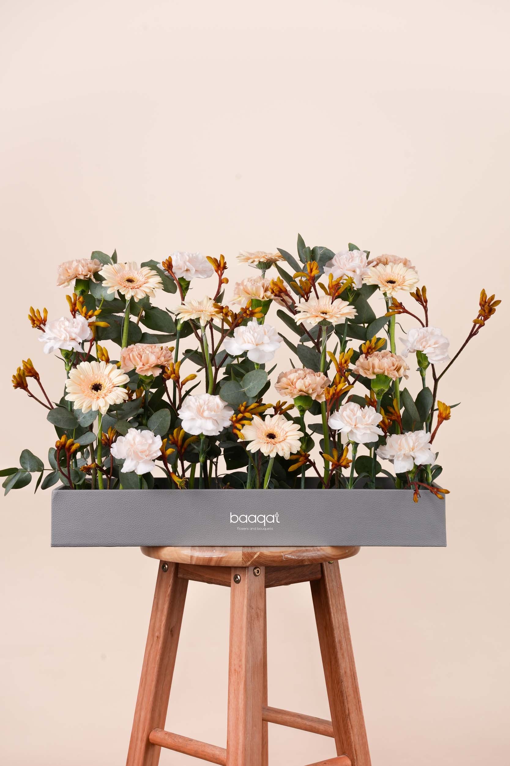 Golden Harmony Luxury Flower Tray