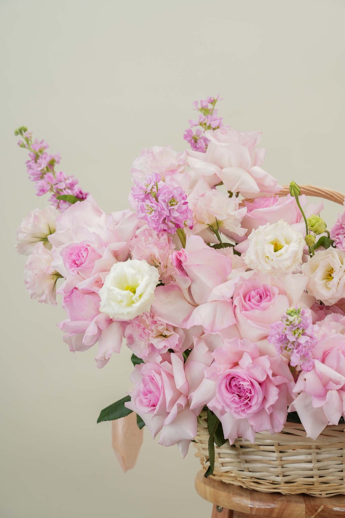 Lisianthus Luxury Woven Flower Basket