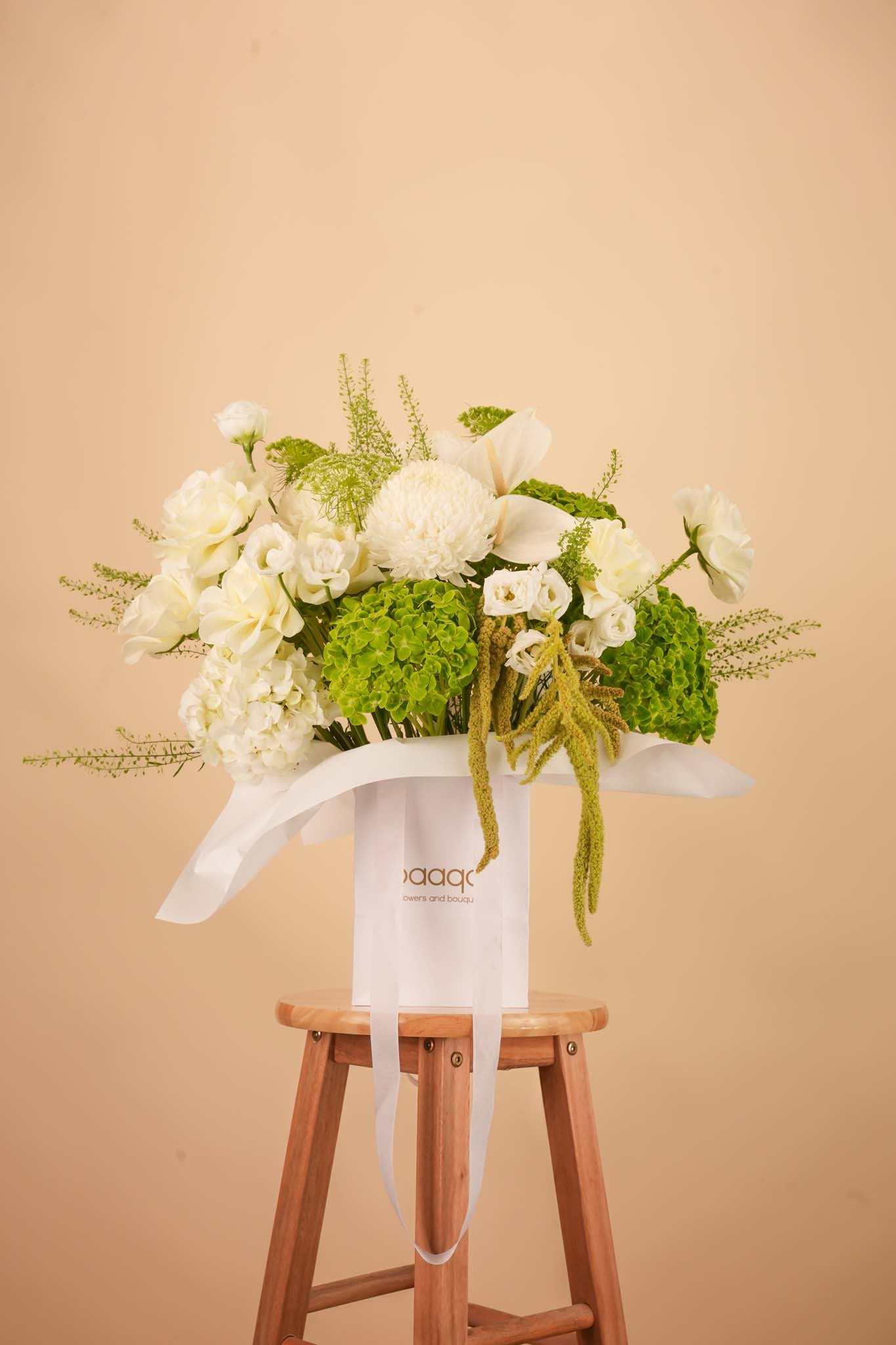 Ivory Elegance Flower Bag