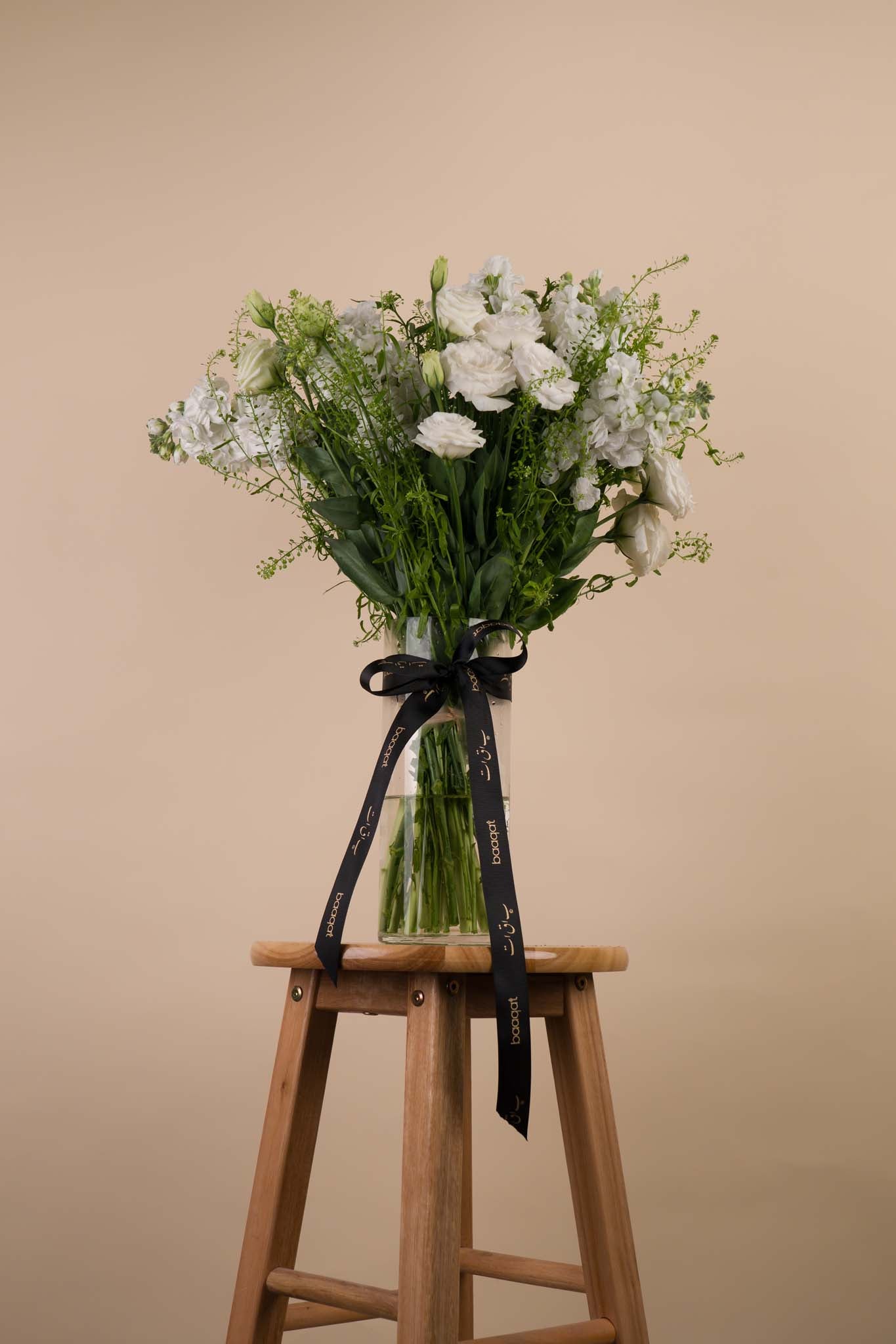 Pure Grace – White Luxury Flower Vase Arrangement