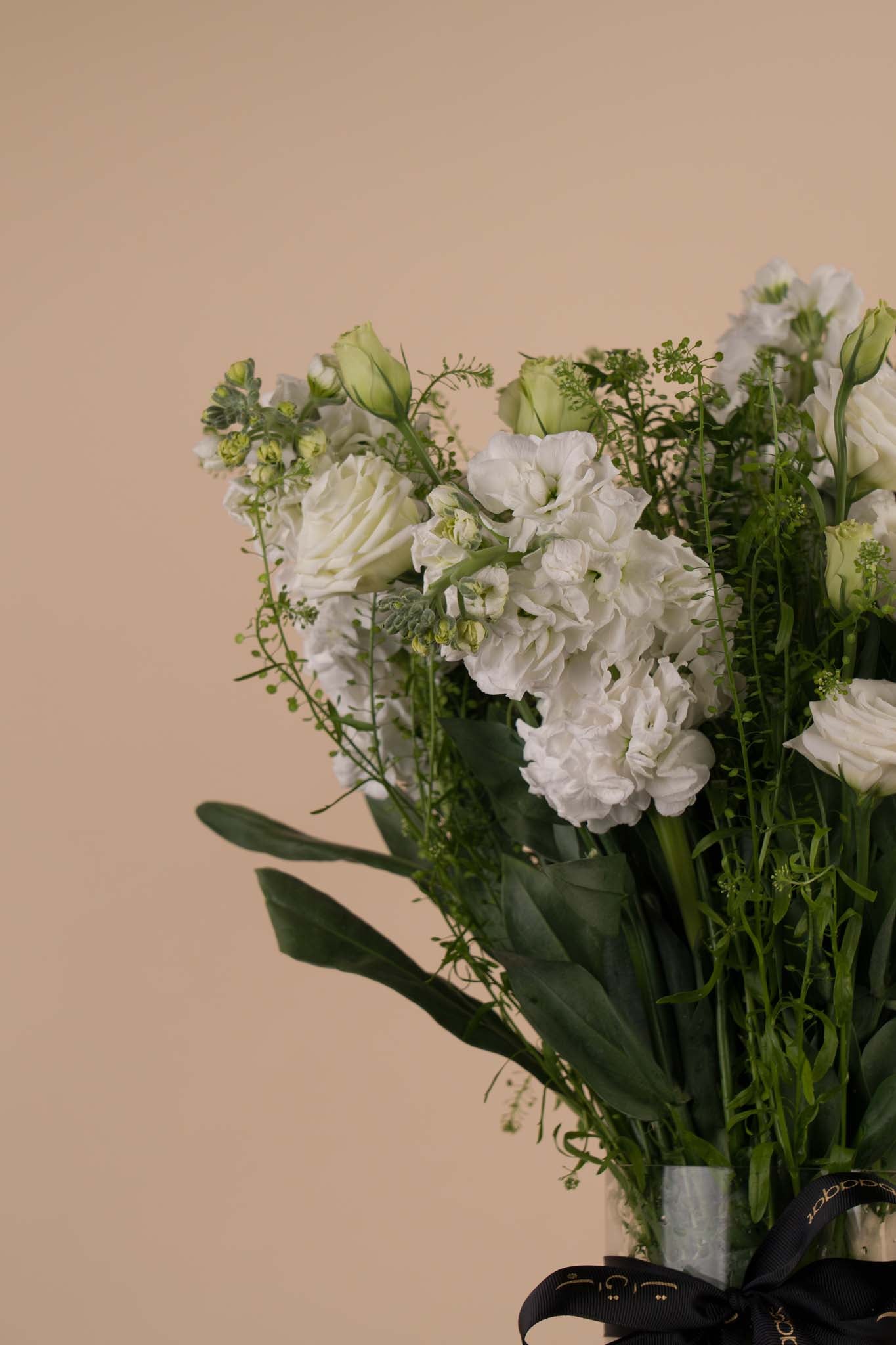 Pure Grace – White Luxury Flower Vase Arrangement
