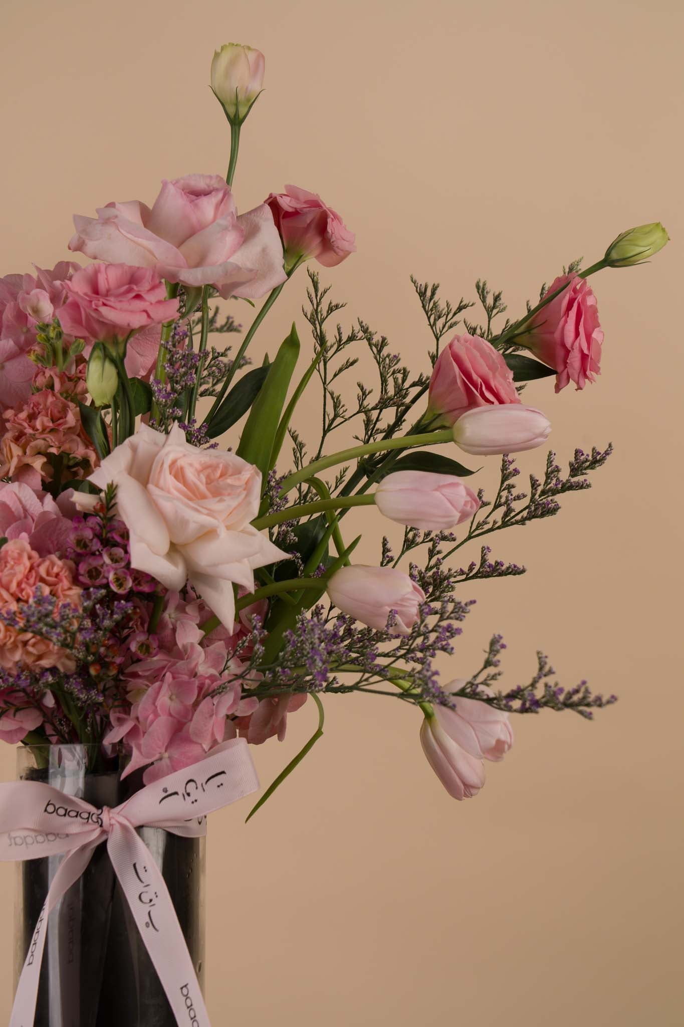 Rose Blush Elegance – Premium Pink Floral Vase Arrangement