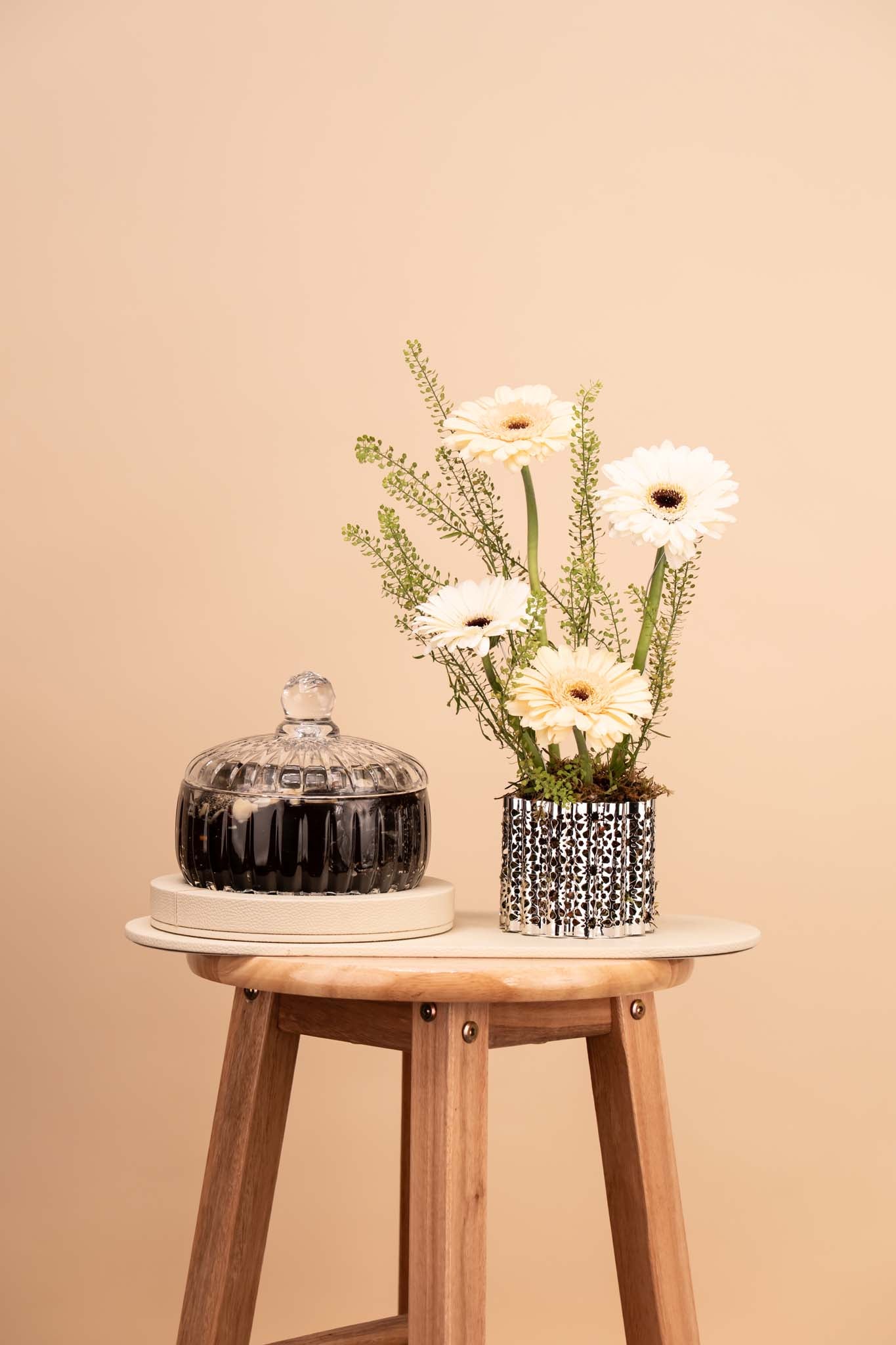 Ivory Gerbera Vase