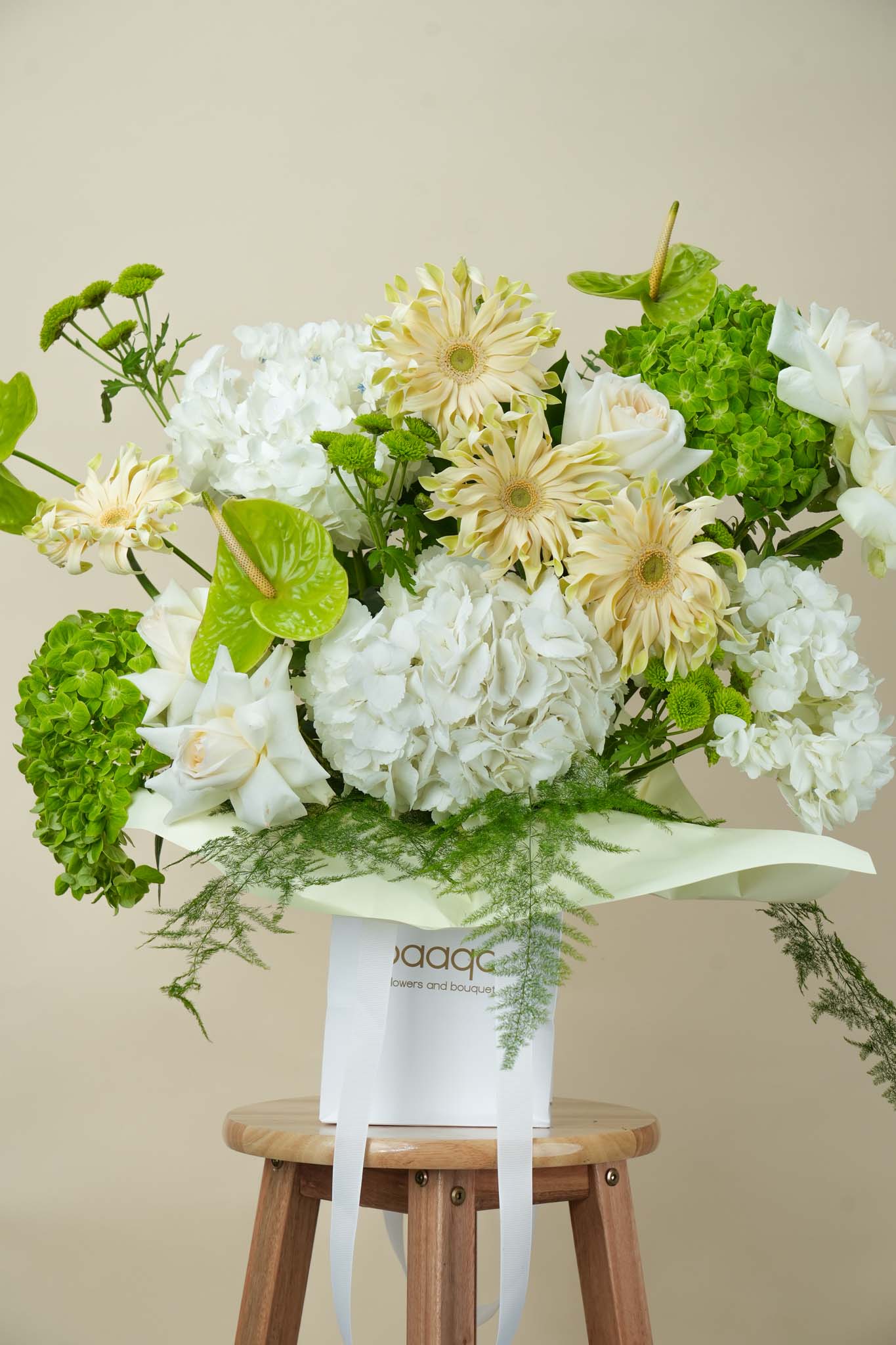 Elegant Ivory & Green Luxury Flower Box