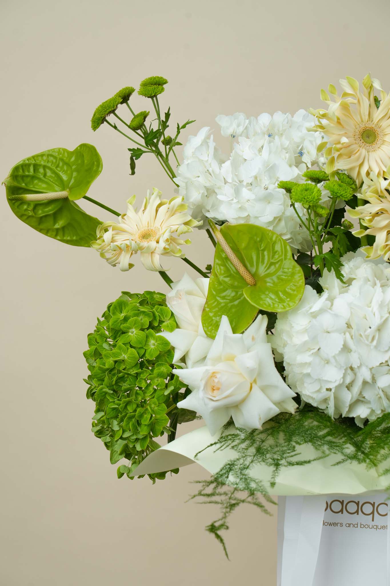 Elegant Ivory & Green Luxury Flower Box