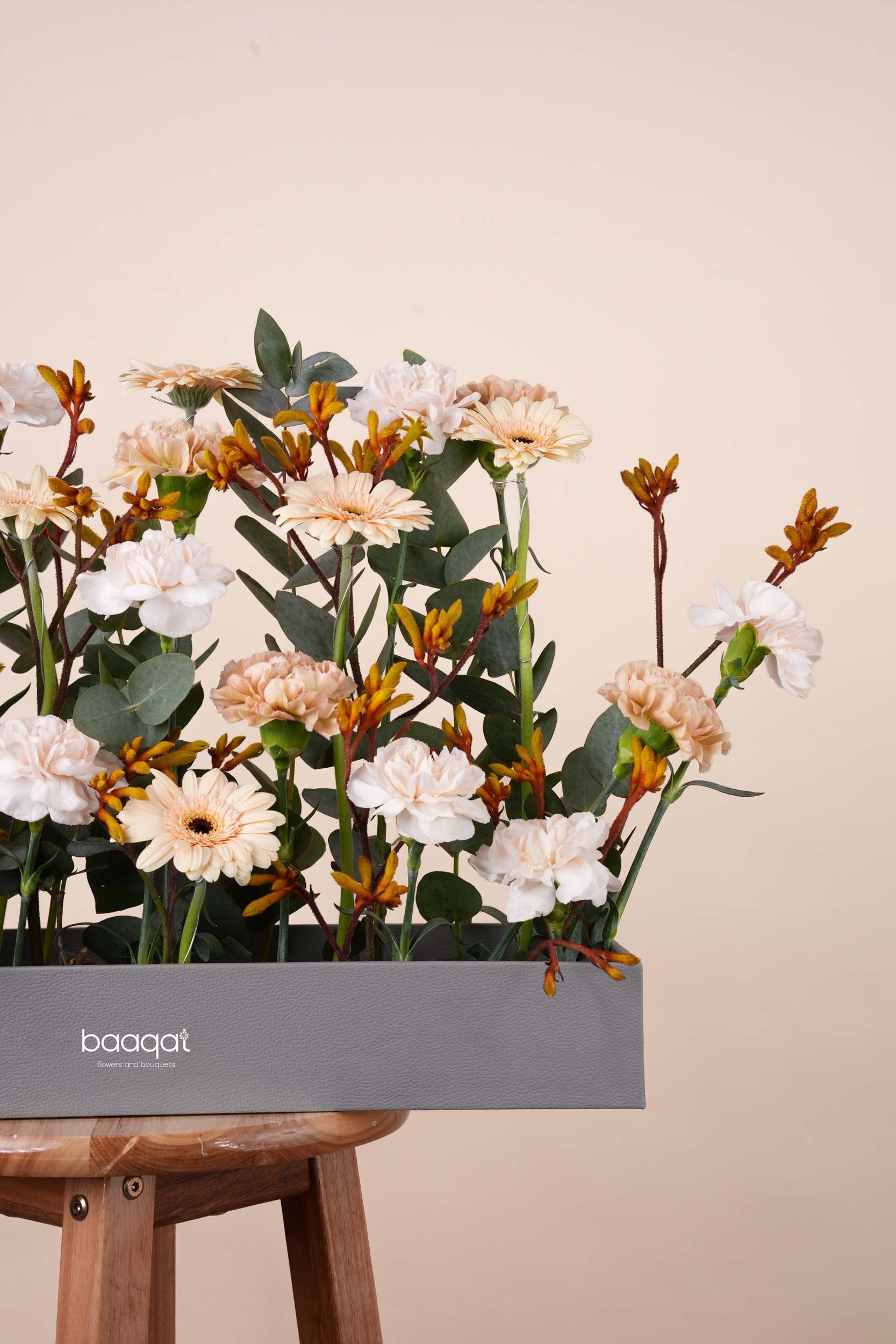 Golden Harmony Luxury Flower Tray