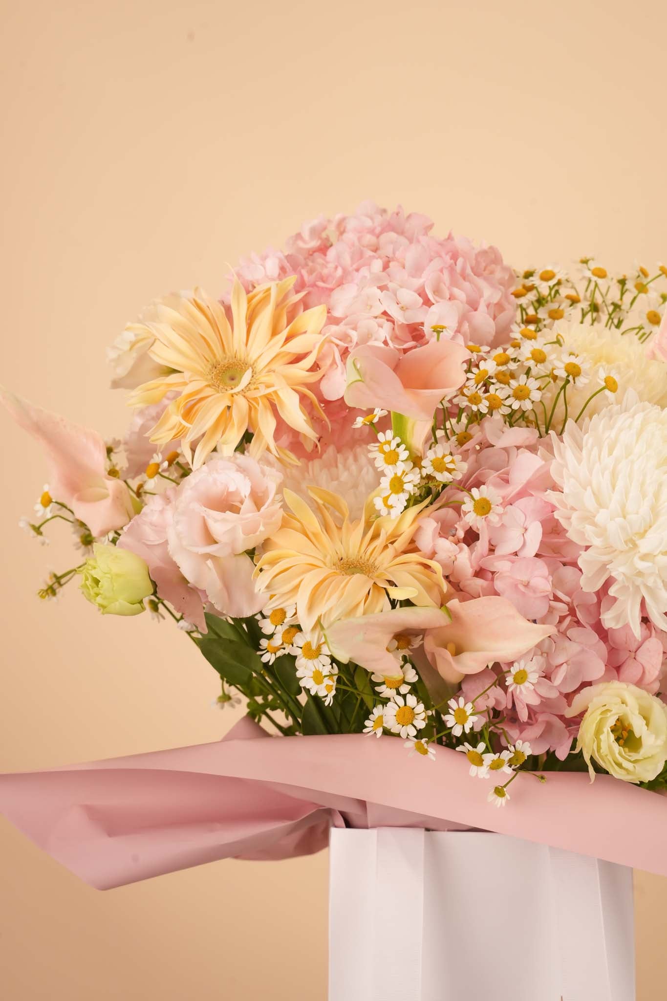 Pastel Garden Flower Bag