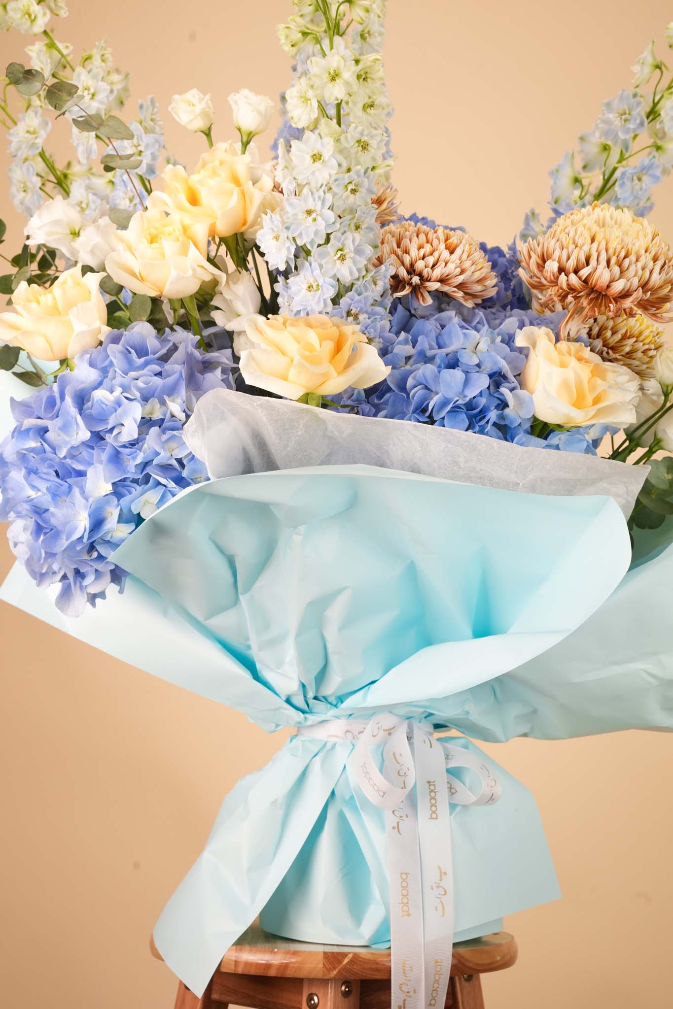 Ivory Rose Luxury Bouquet