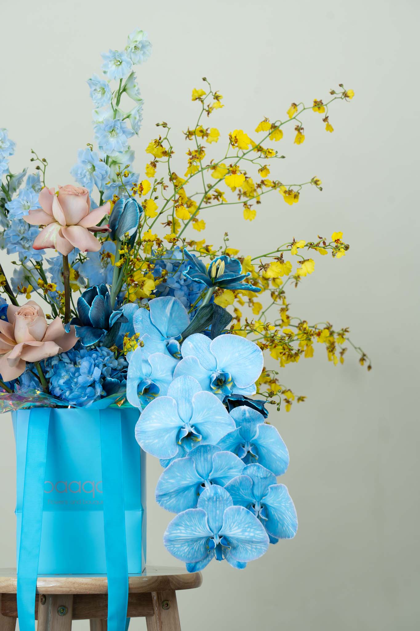 Blue Horizon Designer Floral Bag