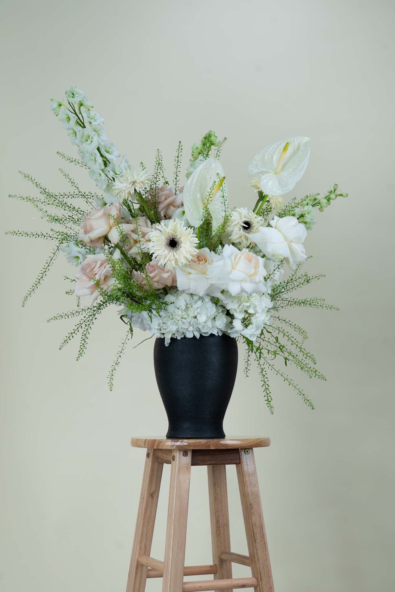 Snowfall Serenity Designer Flower Vase