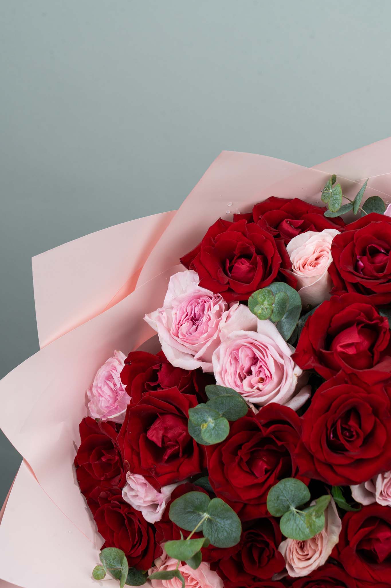 Blush & Scarlet Love Bouquet