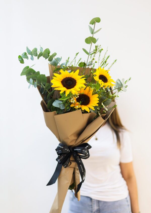 Online Flowers & Gifts Delivery Shop Dubai